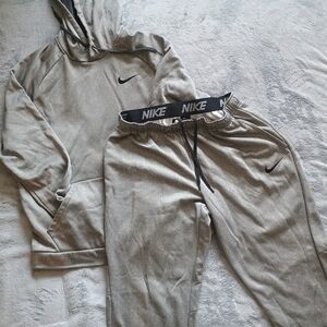 Nike Gray Hoodie and Sweatpants Set